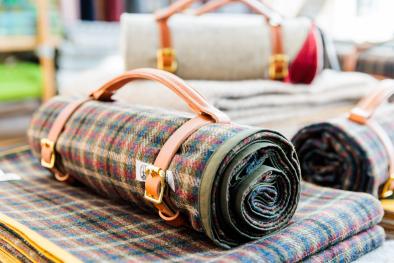 Accessoirs und bekleidung
